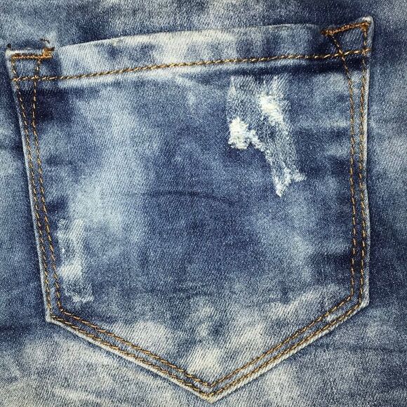 Denim Blvd Shorts - Picture 6 of 6